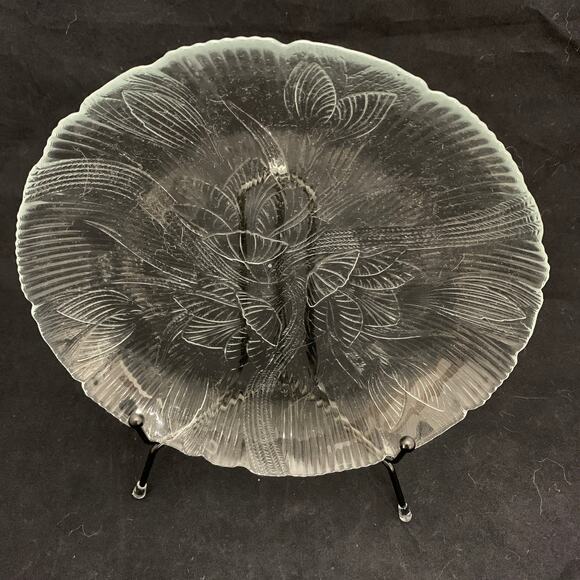 Arcoroc Canterbury Crocus Salad Plates Clear Glass Dessert Lunch Floral 7.5" x 4 - Picture 1 of 9